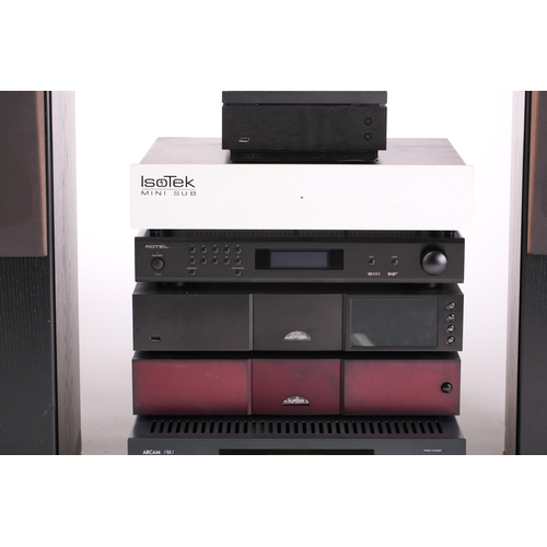 471 - An extensive and fine quality collection of Hi-Fi equipment, comprising a Naim PSU XPS-2 amplifier, ... 