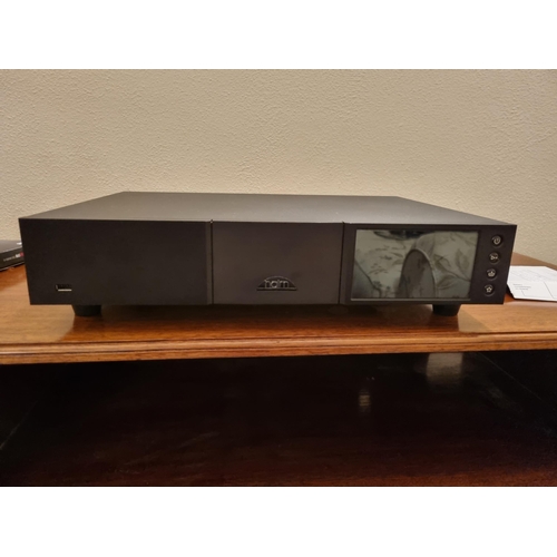 471 - An extensive and fine quality collection of Hi-Fi equipment, comprising a Naim PSU XPS-2 amplifier, ... 