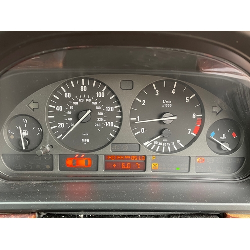 326 - A 1999 BMW 523i SE Auto silver saloon, registration V332 LCP, first registered 01/09/1999, mileage 1... 