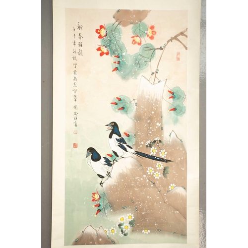 215 - A Chinese scroll painting of magpies, signed for Yu Ji Gao, waterclour on paper, image 99cm x 52cm; ... 