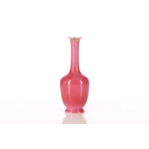 283 - A Chinese peach bloom vase, Republic period, a uniform pink blush throughout, apocryphal four charac... 