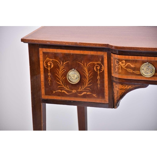 363 - An Edwardian marquetry inlaid mahogany break bow-fronted kneehole side table with satinwood crossban... 