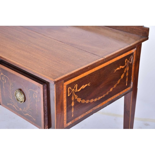 363 - An Edwardian marquetry inlaid mahogany break bow-fronted kneehole side table with satinwood crossban... 