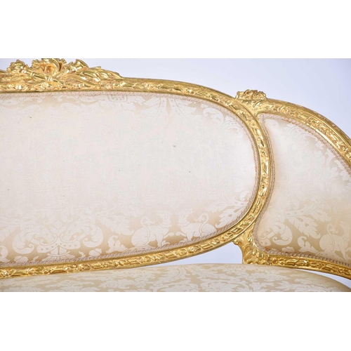 366 - A good Louis XV style carved wood and gilt gesso salon suite, comprising settee and four cameo back ... 