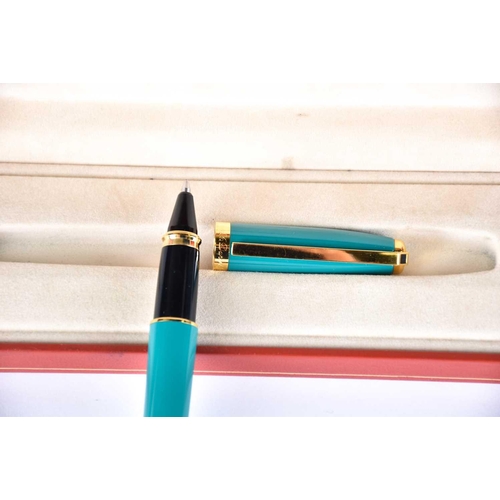 583 - An S T Dupont blue banded Laque de Chine fountain pen, with 18ct gold nib, serial number 44CCA95; an... 