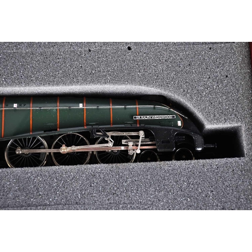 596 - A Hornby Railways limited edition 50th anniversary Sr 4-6-2 West Country Class 'Exeter' locomotive &... 