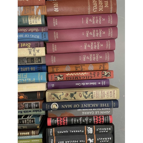 602 - A mixed collection of fiction and non fiction Folio Society books, 68 volumes