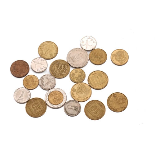 271 - A collection of world coins with two crowns, forty-two half-crowns, thirty-three two shillings and t... 