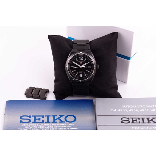 293 - A lot consisting of two watches a Seiko 5 sports automatic watch and a United Colors Of Benetton chr... 