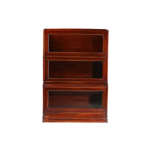 154 - A five-section mahogany Globe Wernicke style modular bookcase, probably 20th century, each section l... 