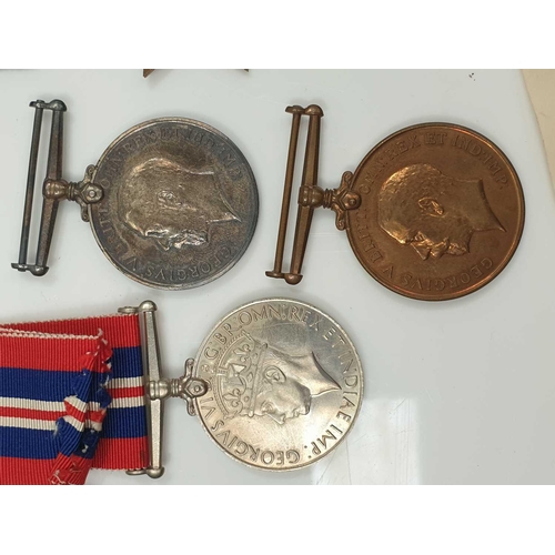 182 - A WWI medal group to Lt. T B Pugh (R.N.R), together with a further WW1 Campaign Medal and Mercantile... 