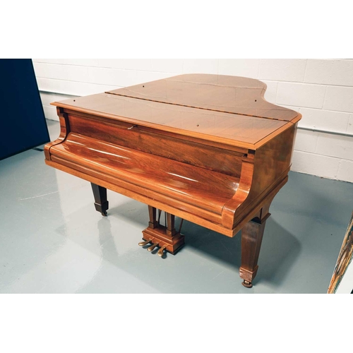 210 - A Steinway of New York baby grand piano No 212527 (1922) with rosewood case. The cast iron inner fra... 