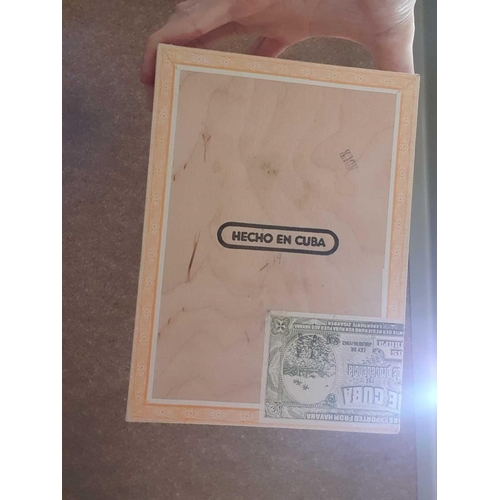 239 - A sealed box of 25 H. Upmann Coronas Major cigars, an opened box of 23 H. Upmann Coronas major cigar... 