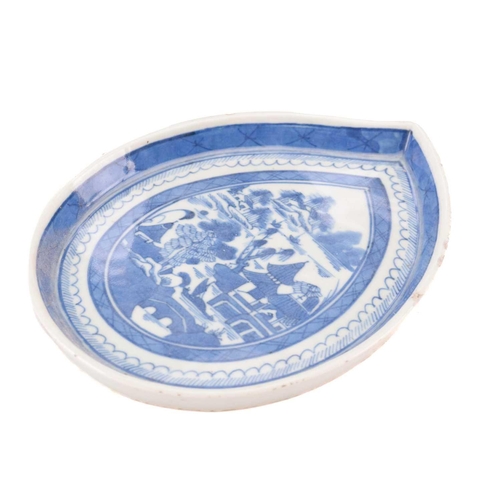 71 - A small collection of mostly Chinese blue and white 19th /20th-century porcelain including a baluste... 