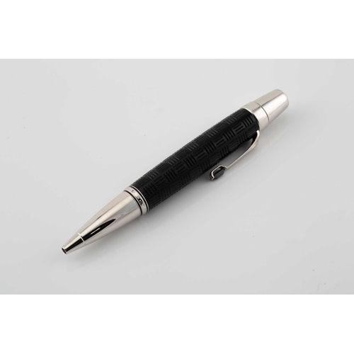 Montblanc lucite pen discount black acrylic guilloche