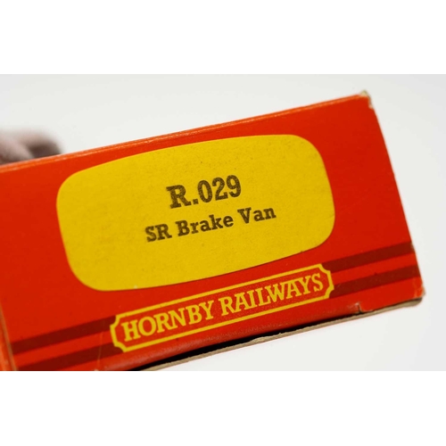 319 - A large quantity of boxed Hornby Railways rolling stock, largely carriages, with some wagons.Appear ... 