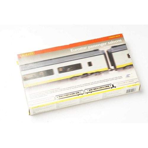 324 - A Hornby OO gauge R665 Eurostar Class 373 4-car electric multiple unit, boxed, together with a R4013... 