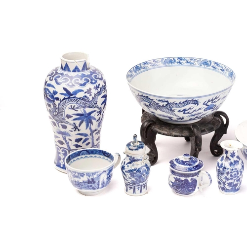 162 - A collection of Chinese blue & white porcelain, Qing, 19th century and later, comprising a dragon bo... 