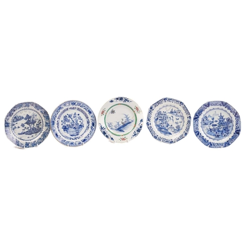 167 - A collection of Chinese blue & white export porcelain, Qing, 18th/19th century, comprising five octa... 