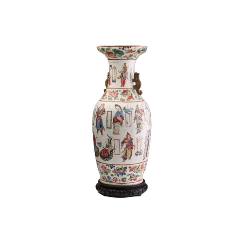 193 - A large Chinese Wu Shuang Po vase, Qing, 19th century, painted with twenty figures from the Forty Pe... 