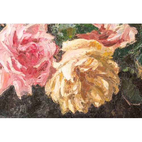 31 - Nan C. Livingstone (1876-1952), still life study of roses, oil on canvas, 26.5 cm x 36.5 cm in a gil... 