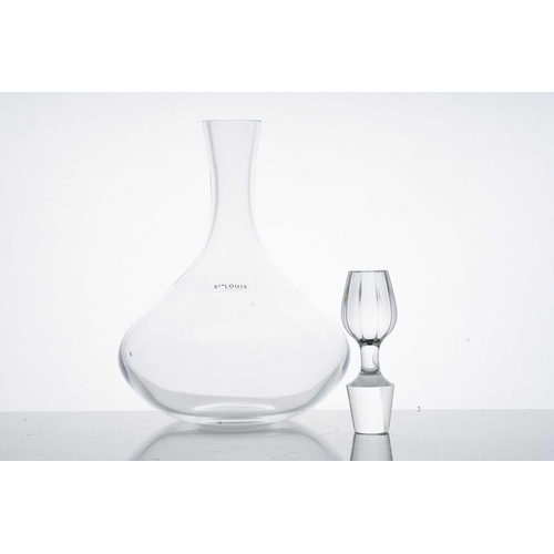 411 - A St Louis Twist #1586 crystal glass decanter and stopper, 34 cm high, in original branded box with ... 