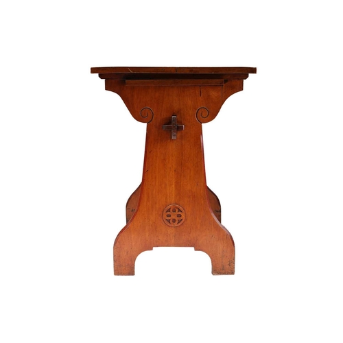 18 - Hudson Dodswell of Manchester; a mahogany 