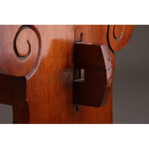 18 - Hudson Dodswell of Manchester; a mahogany 