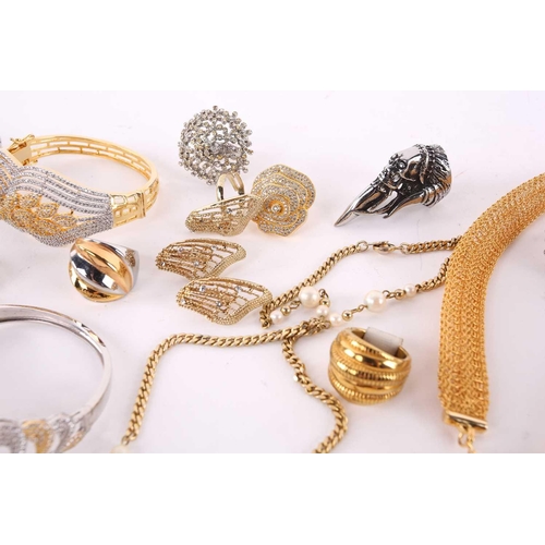 108 - A quantity of assorted costume jewellery including Indian dress sets, necklaces, earrings, bangles a... 