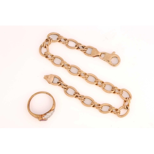 152 - A fancy link bracelet and a ring in 9ct yellow gold; the bracelet comprises textured cable link with... 