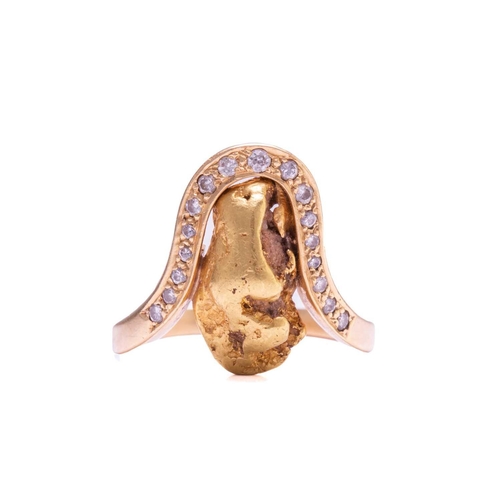 283 - A nugget ring embellished with diamonds, featuring a yellow metal nugget (tests as high carat gold) ... 