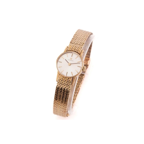 372 - Cancer Research lot - An Omega lady's dress watch, featuring a hand-wound mechanical swiss-made move... 