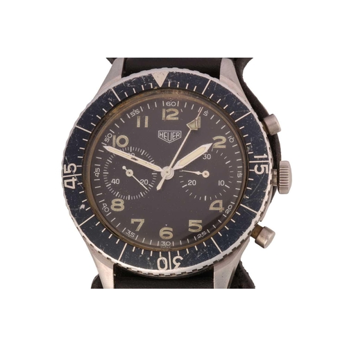 414 - A Heuer Bundeswehr 1550SG chronograph, featuring a hand-wound swiss made mechanical movement caliber... 