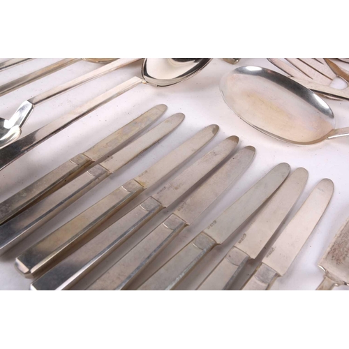 441 - An extensive German silver (800) Art Deco part canteen of silver flatware and cuttlery Including: 23... 