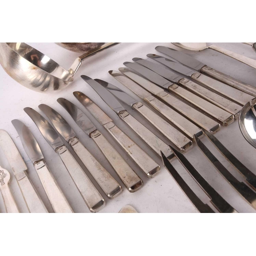 441 - An extensive German silver (800) Art Deco part canteen of silver flatware and cuttlery Including: 23... 