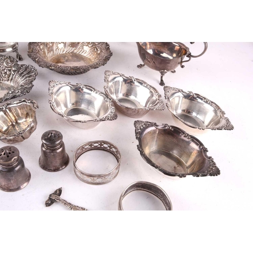 469 - A small group of silver items including a small hip flask, Birmingham 1925 by Deakin & Francis toget... 