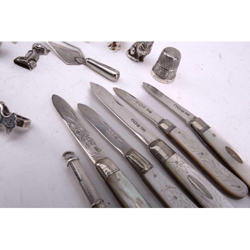 481 - A collection of five mother of pearl handled folding fruit knives each with silver blades, two silve... 