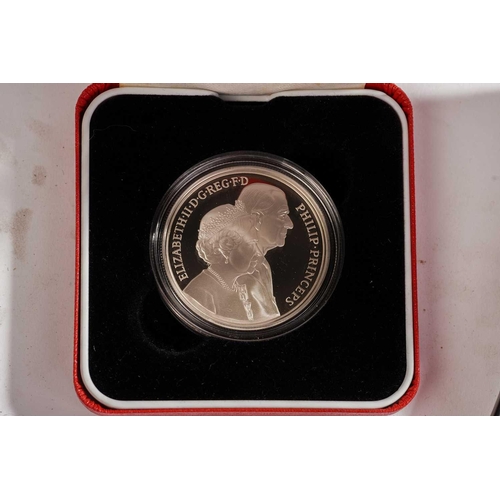 366 - UK silver and silver proof coins, comprising a Battle of Waterloo silver proof 2015, 50th Anniversar... 