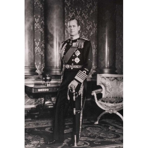 466 - A pair of signed photographs of HM Queen Elizabeth II and HRH Prince Philip, The Duke of Edinburgh, ... 