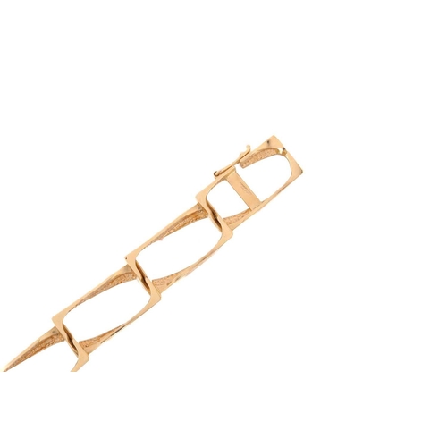 109 - A modernist geometric link bracelet, with nine rectangular links fastened by a figure-of-eight clasp... 