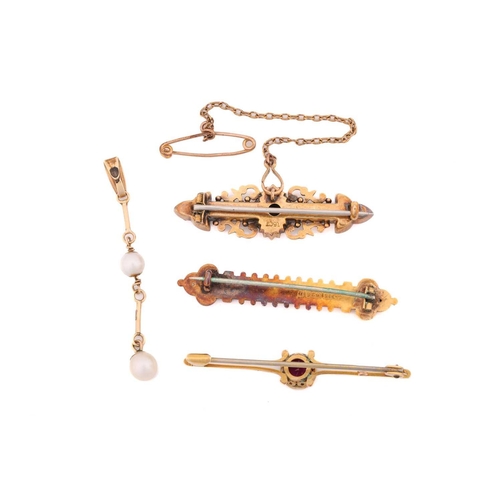 138 - Three brooches and one pearl pendant, featuring a Victorian brooch with two old-cut diamonds and a s... 