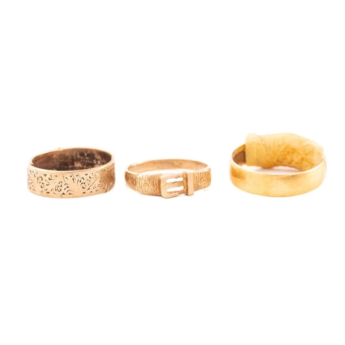 171 - A collection of five 9ct gold rings, three 18ct gold rings, a necklace with an integral heart and a ... 