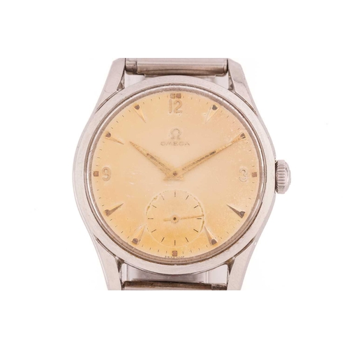 279 - A 1952 Omega wristwatch, featuring a hand-wound swiss-made movement caliber: 266 in a steel case mea... 