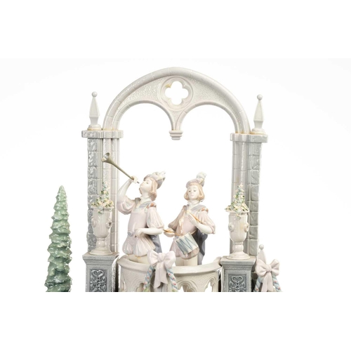 228 - A large and impressive Lladro figure group, 'Cinderella's Arrival' No 263 (edition of 1,500?) modell... 