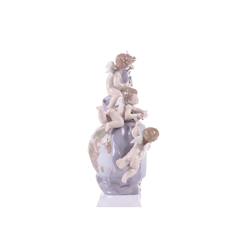 229 - A Lladro porcelain 