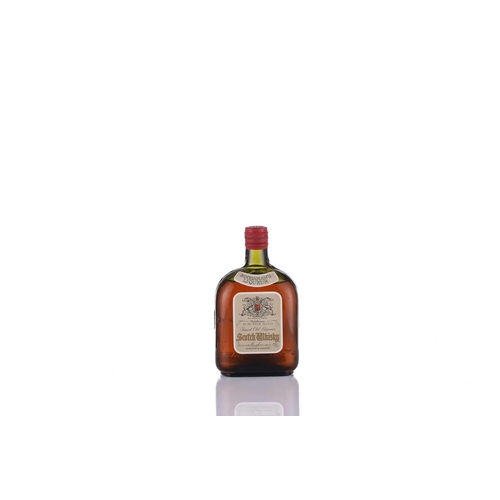 105 - A mixed selection of 11 bottles of whisky, comprising; two bottles of Ballantines Finest Blended Sco... 