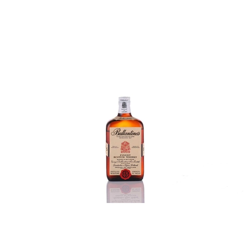 105 - A mixed selection of 11 bottles of whisky, comprising; two bottles of Ballantines Finest Blended Sco... 