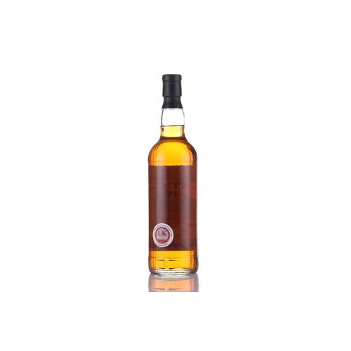 64 - A bottle of First Cask Highland Single Malt Scotch Whisky, 1990, Cask No.1503, Bottle No. 184 (Aged ... 