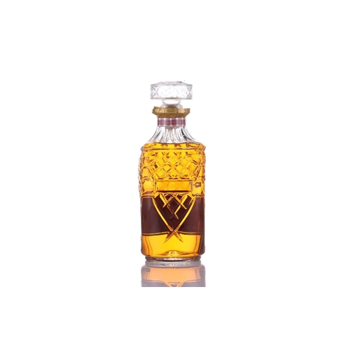 76 - A Glenmorangie Maltman's Special Reserve Single Highland Malt Scotch Whisky, 18 year old, 75cl, 43% ... 