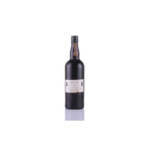 36A - A bottle of 1977 Silver Jubillee Sandeman Vintage Port, together with a Dow's 1994 Vintage Port, a R... 